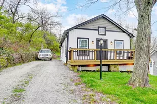 393 Clark St, Batavia, OH 45103 - Photo 1