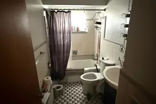 8754 Monsanto Dr, Springfield Township, OH 45231 - Photo 12