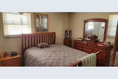 8005 Barret Road, West Chester, OH 45069 - Photo 8