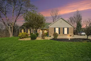 7854 Surreywood Dr, Miami Township, OH 45052 - Photo 30