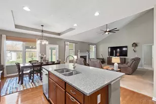 5904 Ashlyn Ct, Middletown, OH 45044 - Photo 12