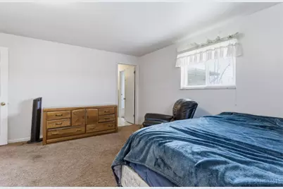 5825 Terrace Park Drive, Washington Twp, OH 45429 - Photo 14