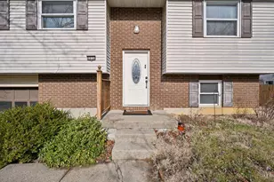 4636 Blackberry Ln, Union Township, OH 45103 - Photo 4