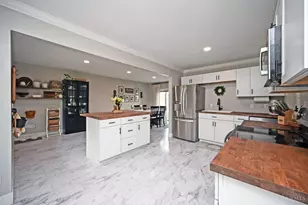 3228 Deborah Ln, Green Township, OH 45239 - Photo 10