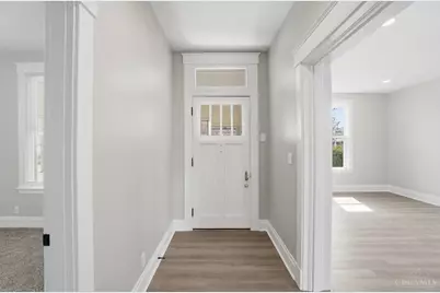 112 Bacon Street, Lockland, OH 45215 - Photo 8