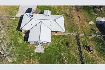 2369 Donald Road, Bethel, OH 45106 - Photo 2