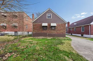 3827 Thornton Dr, Cincinnati, OH 45236 - Photo 28