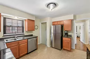 3827 Thornton Dr, Cincinnati, OH 45236 - Photo 10