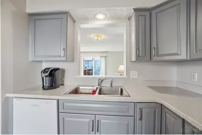 7667 Granby Way #126, West Chester, OH 45069 - Photo 8