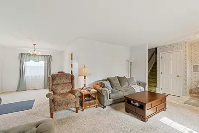 3518 Danbury Road, Fairfield, OH 45014 - Photo 6