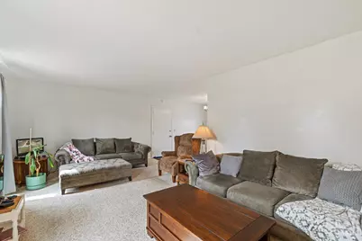 3518 Danbury Road, Fairfield, OH 45014 - Photo 4