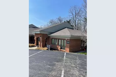 5724 Signal Hill Court, Milford, OH 45150 - Photo 2