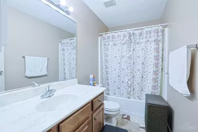 7519 Kingsgate Way, West Chester, OH 45069 - Photo 24