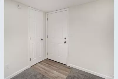 12121 Third Avenue, Sycamore Township, OH 45249 - Photo 2