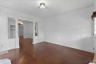 3446 Golden Ave, Cincinnati, OH 45226 - Photo 8