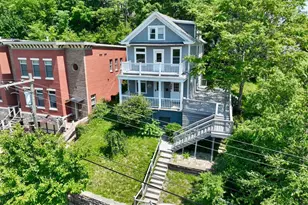 3446 Golden Ave, Cincinnati, OH 45226 - Photo 2