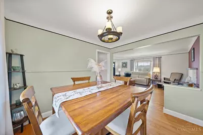 113 Siebenthaler Avenue, Reading, OH 45215 - Photo 6