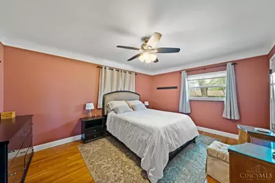 113 Siebenthaler Avenue, Reading, OH 45215 - Photo 12