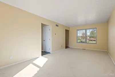 6921 Woodland View Drive, Liberty Township, OH 45044 - Photo 18