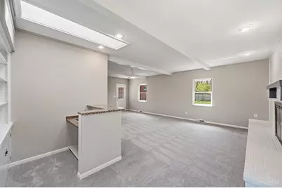 6683 Greentree Drive, Springfield Township, OH 45224 - Photo 24