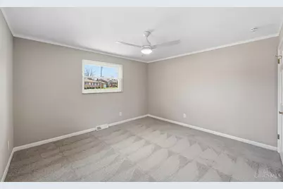 6683 Greentree Drive, Springfield Township, OH 45224 - Photo 30