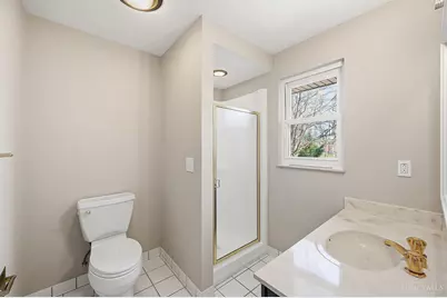 6683 Greentree Drive, Springfield Township, OH 45224 - Photo 16