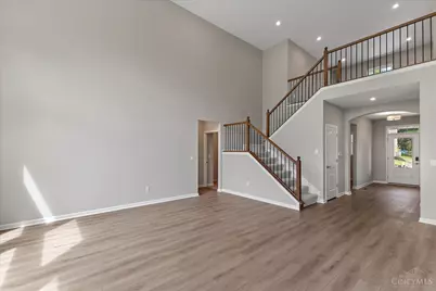 181 Farmstead Boulevard, Springboro, OH 45066 - Photo 6