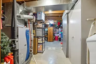 2312 Bevington Ln, Hamilton, OH 45013 - Photo 42