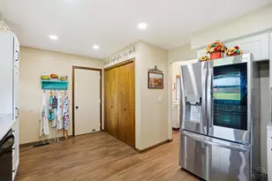 2312 Bevington Ln, Hamilton, OH 45013 - Photo 16