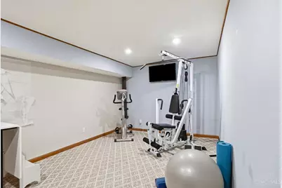 2312 Bevington Lane, Hamilton, OH 45013 - Photo 40