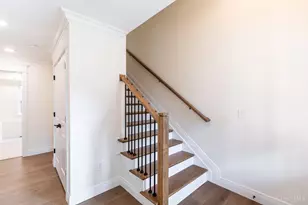 3504 Shaw Ave, Cincinnati, OH 45208 - Photo 6