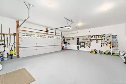 9911 Huntersrun Lane, Symmes Township, OH 45242 - Photo 32