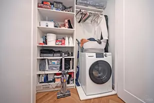 2200 Victory Pkwy, Cincinnati, OH 45206 - Photo 44