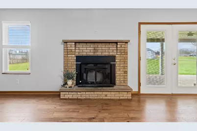 3907 Springboro Road, Clear Creek Township, OH 45036 - Photo 10