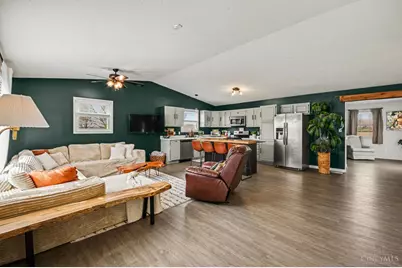 184 Dortmund Drive, Perry Township, OH 45118 - Photo 8