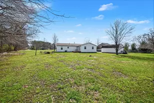 184 Dortmund Dr, Perry Township, OH 45118 - Photo 4