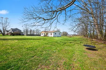 184 Dortmund Drive, Perry Township, OH 45118 - Photo 2