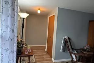 5850 Corlett Ct, Huber Heights, OH 45424 - Photo 6