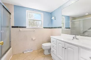 9800 Delray Dr, Montgomery, OH 45242 - Photo 24