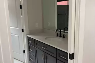 148 Mulberry St, Cincinnati, OH 45202 - Photo 30