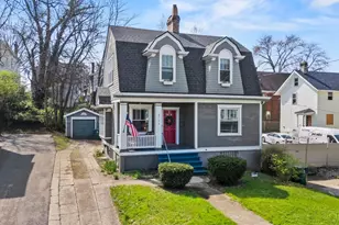 2711 Arbor Ave, Cincinnati, OH 45209 - Photo 2