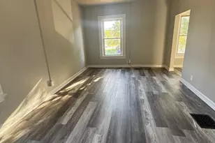 431 N 3rd St, Hamilton, OH 45011 - Photo 4