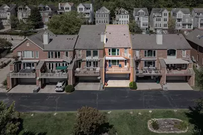 2207 Riverside Drive #C4, Cincinnati, OH 45202 - Photo 2