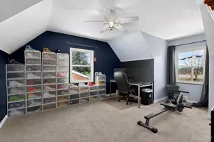 5743 Colerain Ave, Cincinnati, OH 45239 - Photo 20