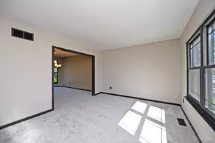 8346 White Hill Ln, West Chester, OH 45069 - Photo 16