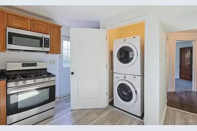 221 E Mechanic Street, Reading, OH 45215 - Photo 14