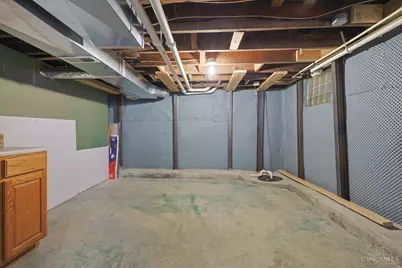 221 E Mechanic Street, Reading, OH 45215 - Photo 22