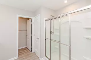 5203 Hazeltine Ln, Turtle Creek Township, OH 45036 - Photo 24