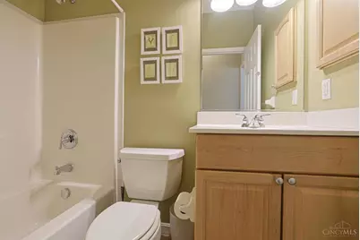 1723 Harmon Drive, Wyoming, OH 45215 - Photo 36