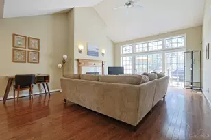 1723 Harmon Dr, Wyoming, OH 45215 - Photo 6